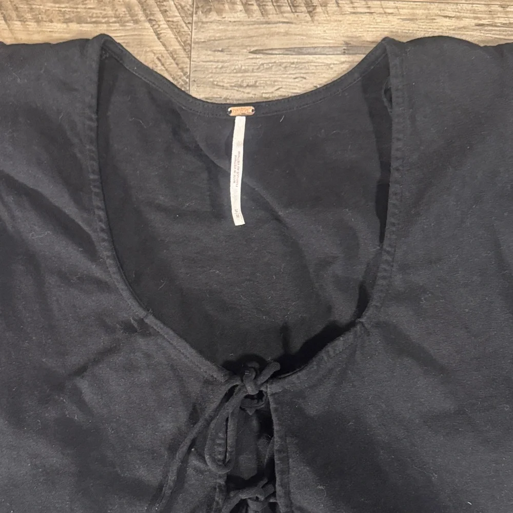 Free People 100% Cotton Black Puff Sleeve Front Tri-Tie Closure Top - Size M